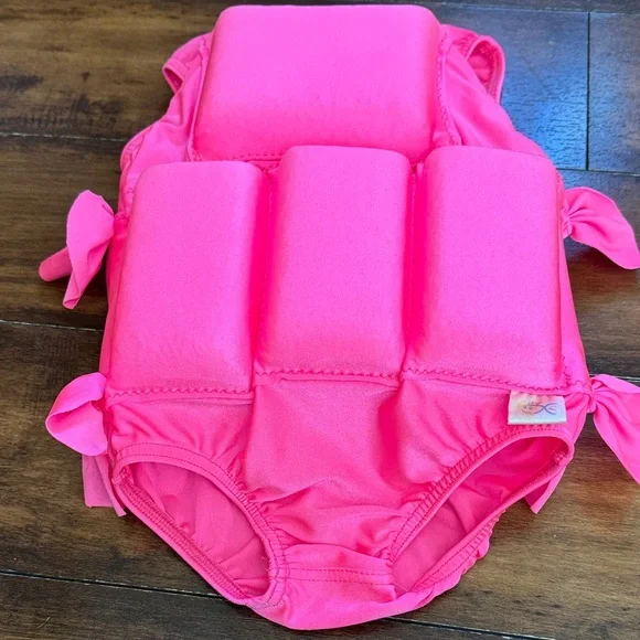 **Bundle** My Pool Pal and Old Navy Swim Set - Picture 2 of 9